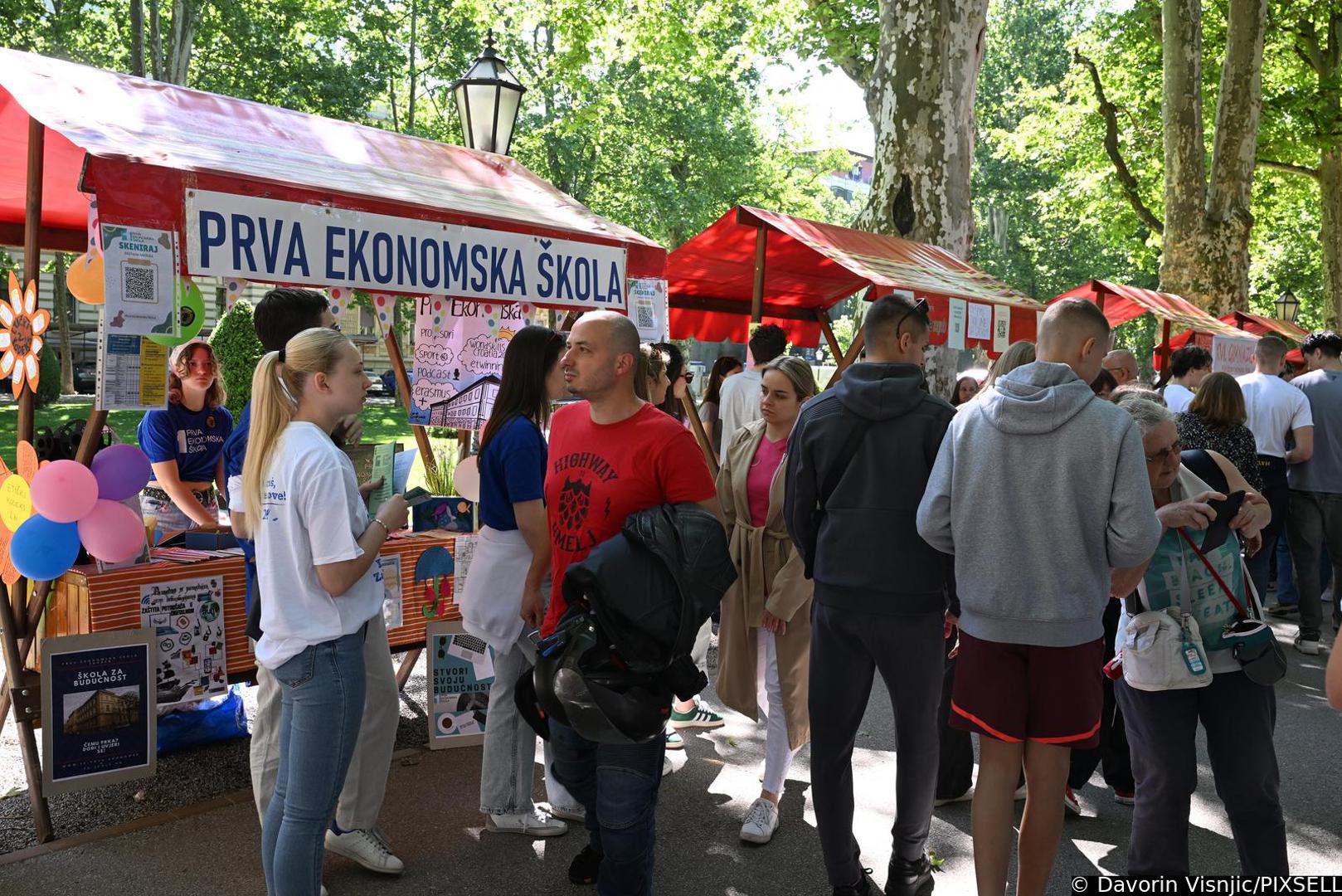 10.5.2024., Zagreb - Na Zrinjevcu se odrzava 18. izdanje manifestacije Dojdi osmas, Zagreb te zove na kojoj se predstavljaosamdesetak  srednjih skola. Photo: Davorin Visnjic/PIXSELL