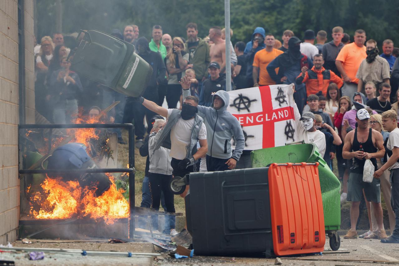 Anti-immigration protests continue to take place around the UK