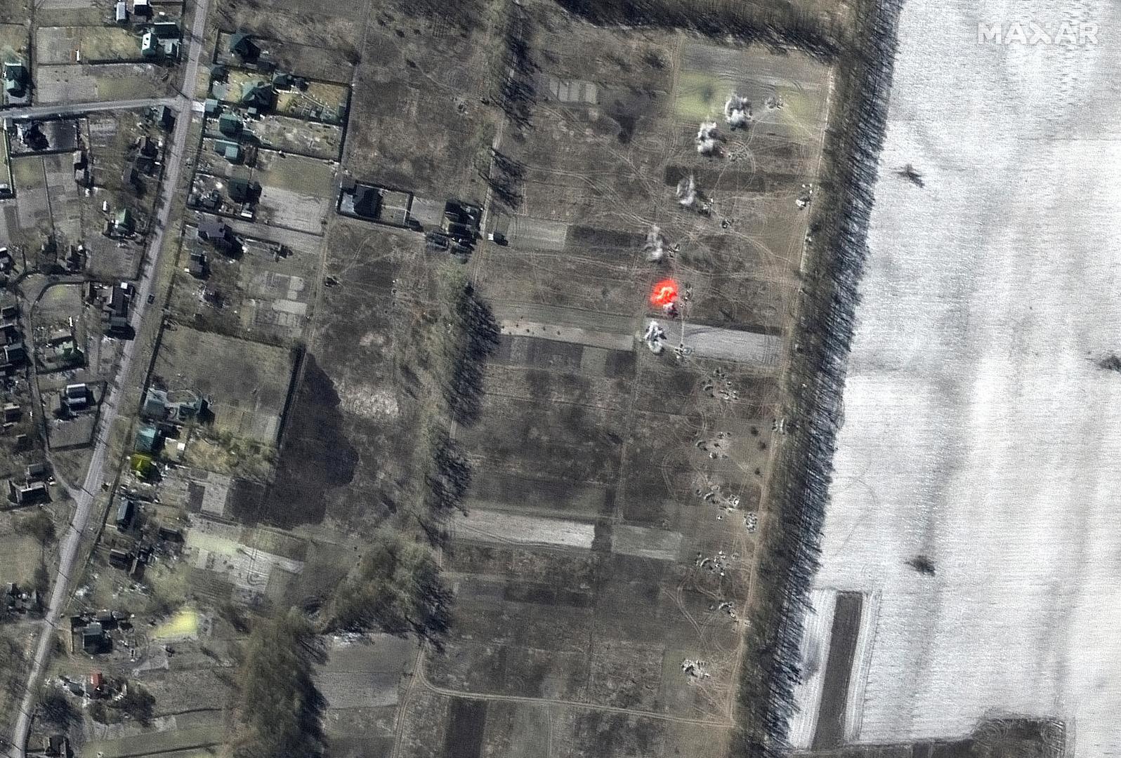 A satellite image shows a multispectral overview of artillery firing, in Ozera, near Antonov Airport, Ukraine March 11, 2022. Satellite image ©2022 Maxar Technologies/Handout via REUTERS ATTENTION EDITORS - THIS IMAGE HAS BEEN SUPPLIED BY A THIRD PARTY. MANDATORY CREDIT. NO RESALES. NO ARCHIVES. DO NOT OBSCURE LOGO. Photo: MAXAR TECHNOLOGIES/REUTERS