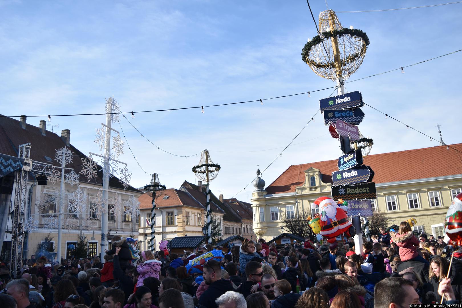 31.12.2022. Osijek - Docke  djecje Novu godine Photo: Matija Milanovic/PIXSELL