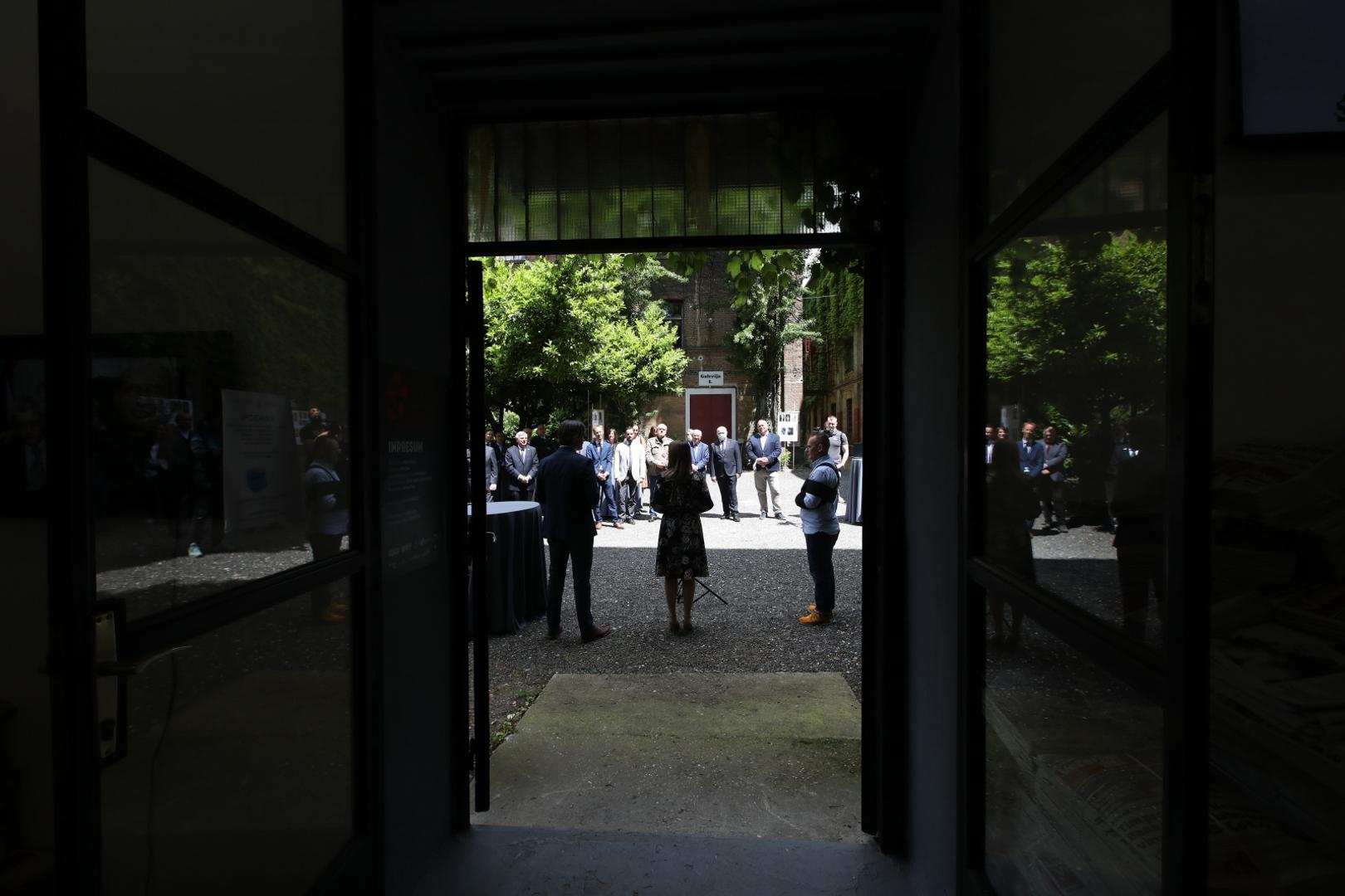 30.05.2021.Zagreb- U Gliptoteci HAZU svecano je otvorena Vecernjakova izlozba "30 godina hrvatske neovisnosti- pogled kroz novinsku fotografiju"
Photo: Boris Scitar/Vecernji list/PIXSELL