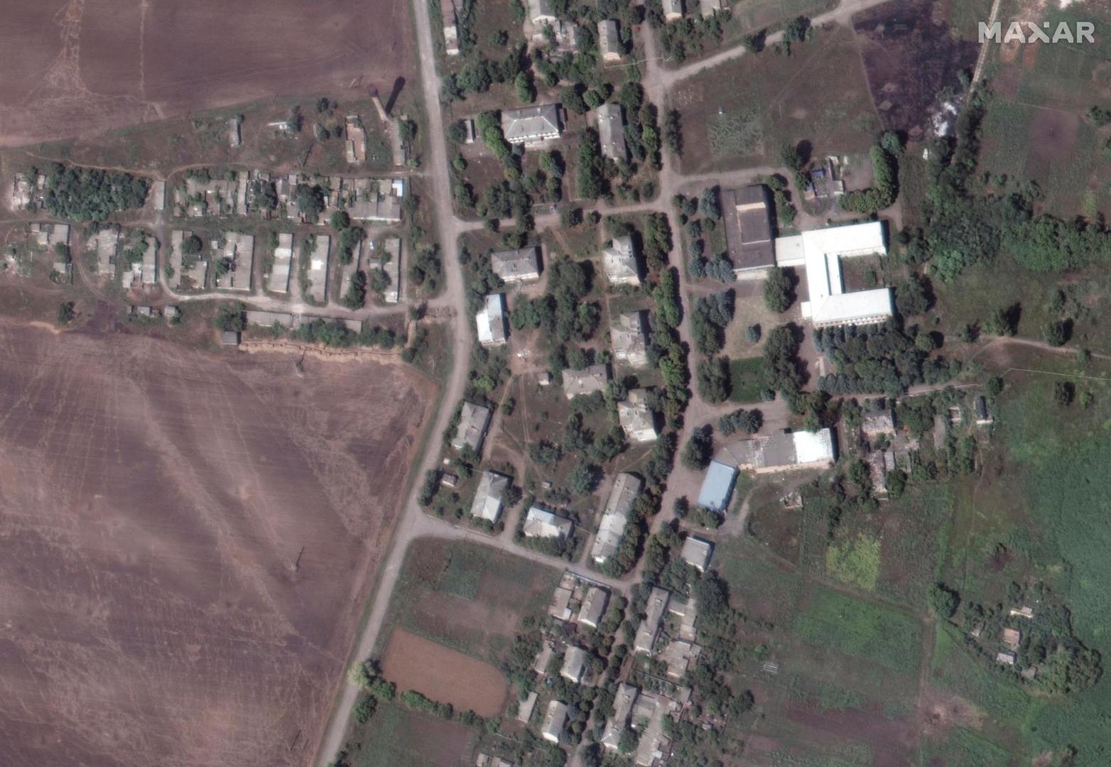 A satellite view shows a school and buildings, in south Soledar, Ukraine, August 1, 2022. Satellite image 2023 Maxar Technologies./Handout via REUTERS     ATTENTION EDITORS -  THIS IMAGE HAS BEEN SUPPLIED BY A THIRD PARTY. MANDATORY CREDIT. NO RESALES. NO ARCHIVES. DO NOT OBSCURE LOGO. Photo: MAXAR TECHNOLOGIES/REUTERS