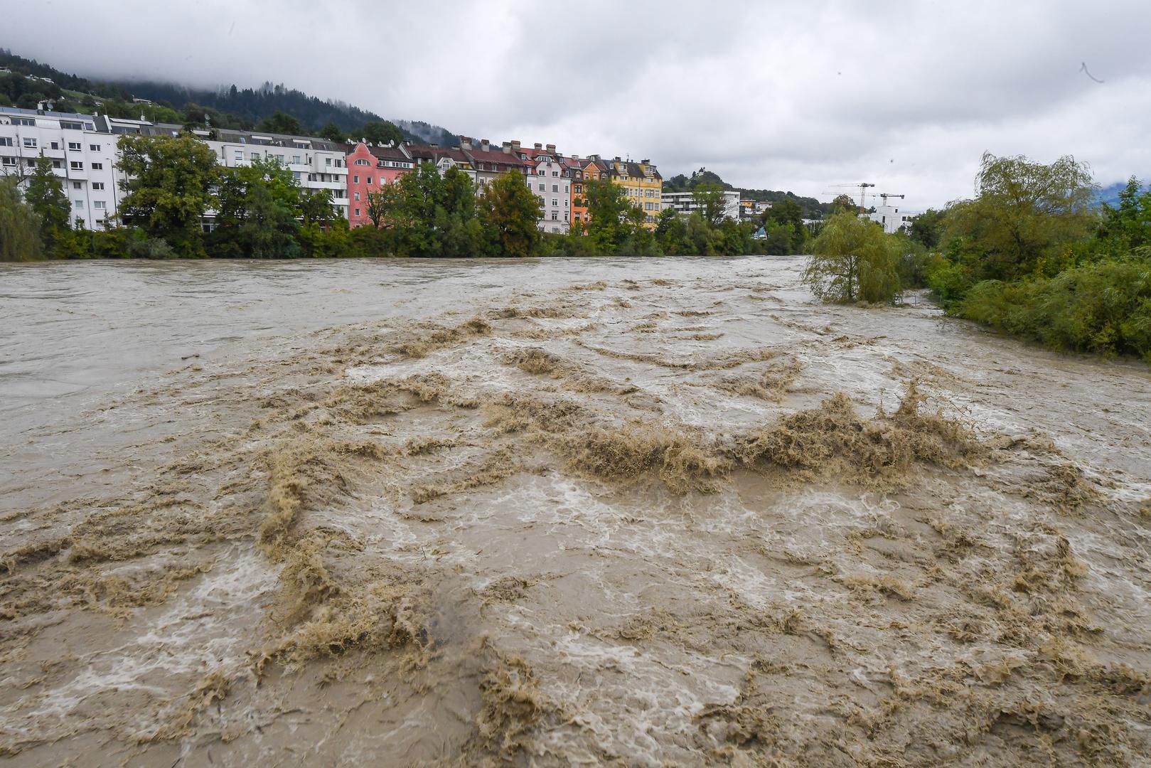 28.08.2023, Innsbruck, AUT, Unwetter, Vermurungen und Überflutungen in Tirol, im Bild Hochwasser Innsbruck // Western Austria hit by heavy rain, mudslides and flooding. Innsbruck, Austria on 2023/08/28. EXPA Pictures © 2023, PhotoCredit: EXPA/ Erich Spiess Photo: EXPA/ Erich Spiess/EXPA