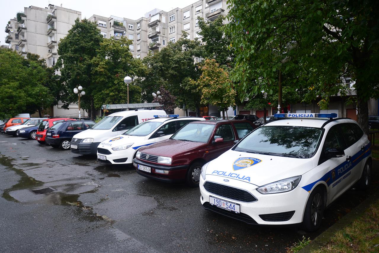 Tijelo policiji nepoznatog muškarca pronađeno u stanu u Ulici Božidara Magovca