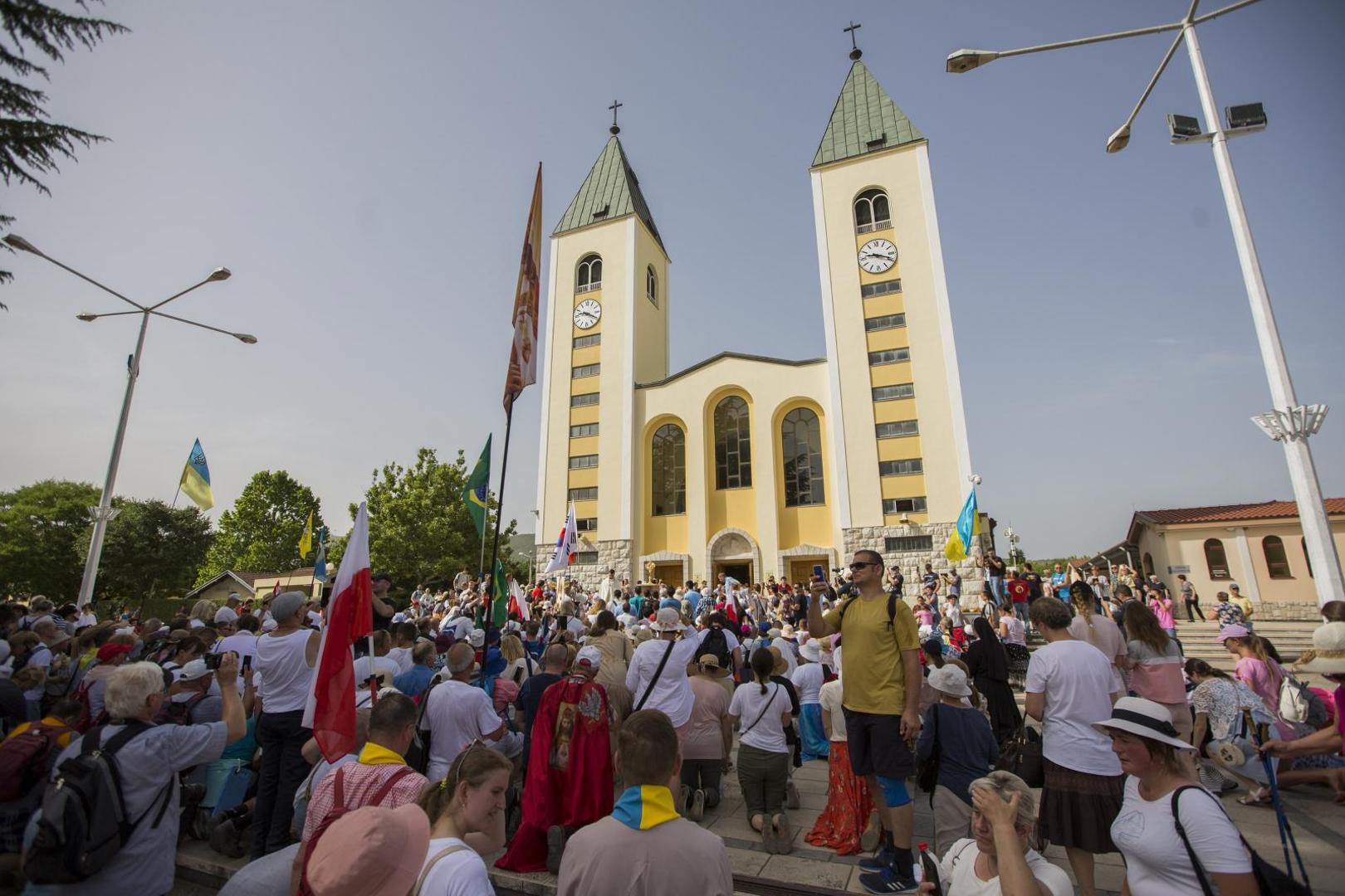 24.06.2021., Medjugorje, Bosna i Hercegovina - Uoci 40. obljetnice Gospinih ukazanja odrzana tradicionalna Hodnja mira od Humca u Ljubuskom do Medjugorja u kojoj su sudjelovali brojni hodocasnici iz cijelog svijeta.
Photo: Denis Kapetanovic /PIXSELL