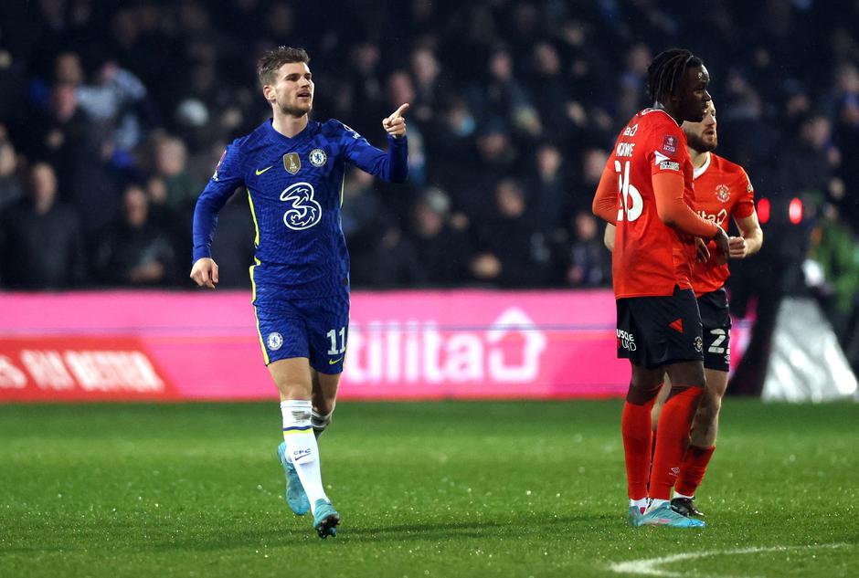 FA Cup Fifth Round - Luton Town v Chelsea