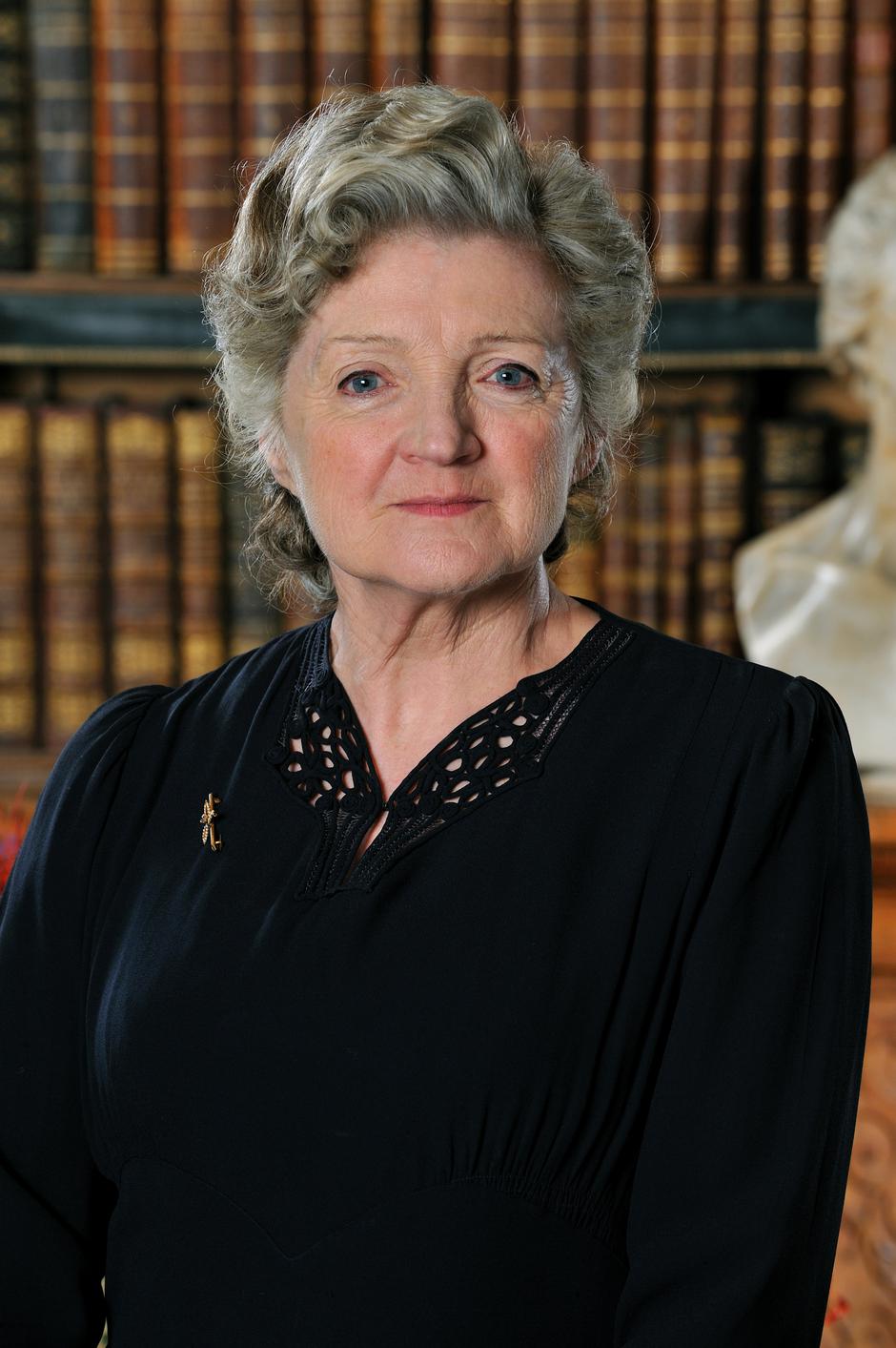 Julia McKenzie