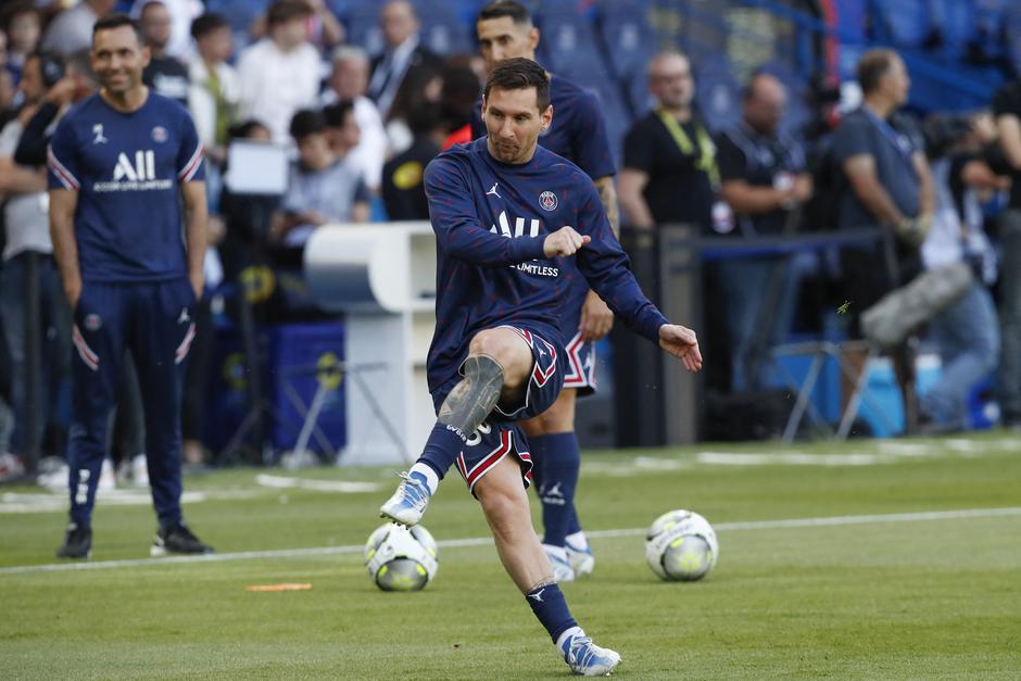 Football : Match Ligue 1 Ubert Eats PSG Vs Metz (5-0) au parc des princes à Paris