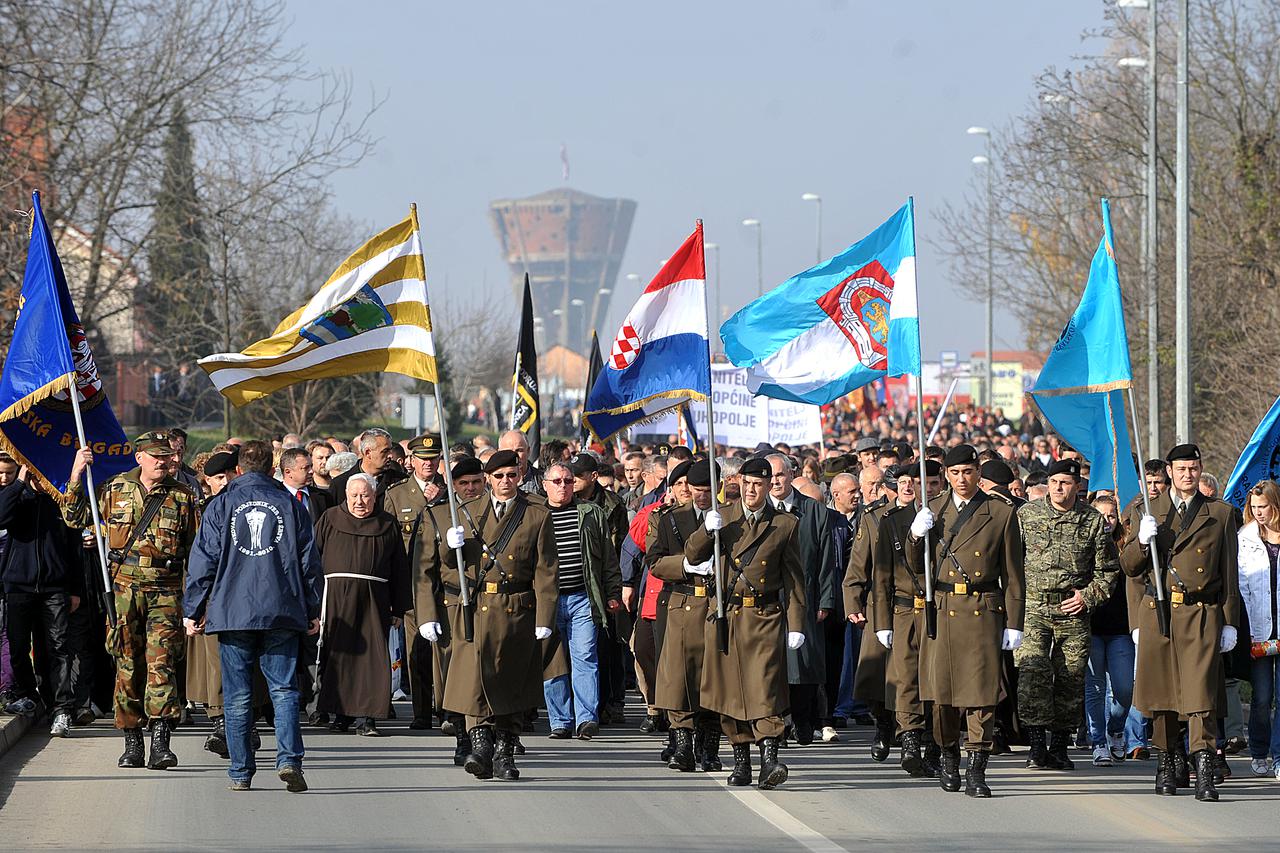 Vukovar: Državni vrh prisustvovao 19. obljetnici pada grada Vukovara