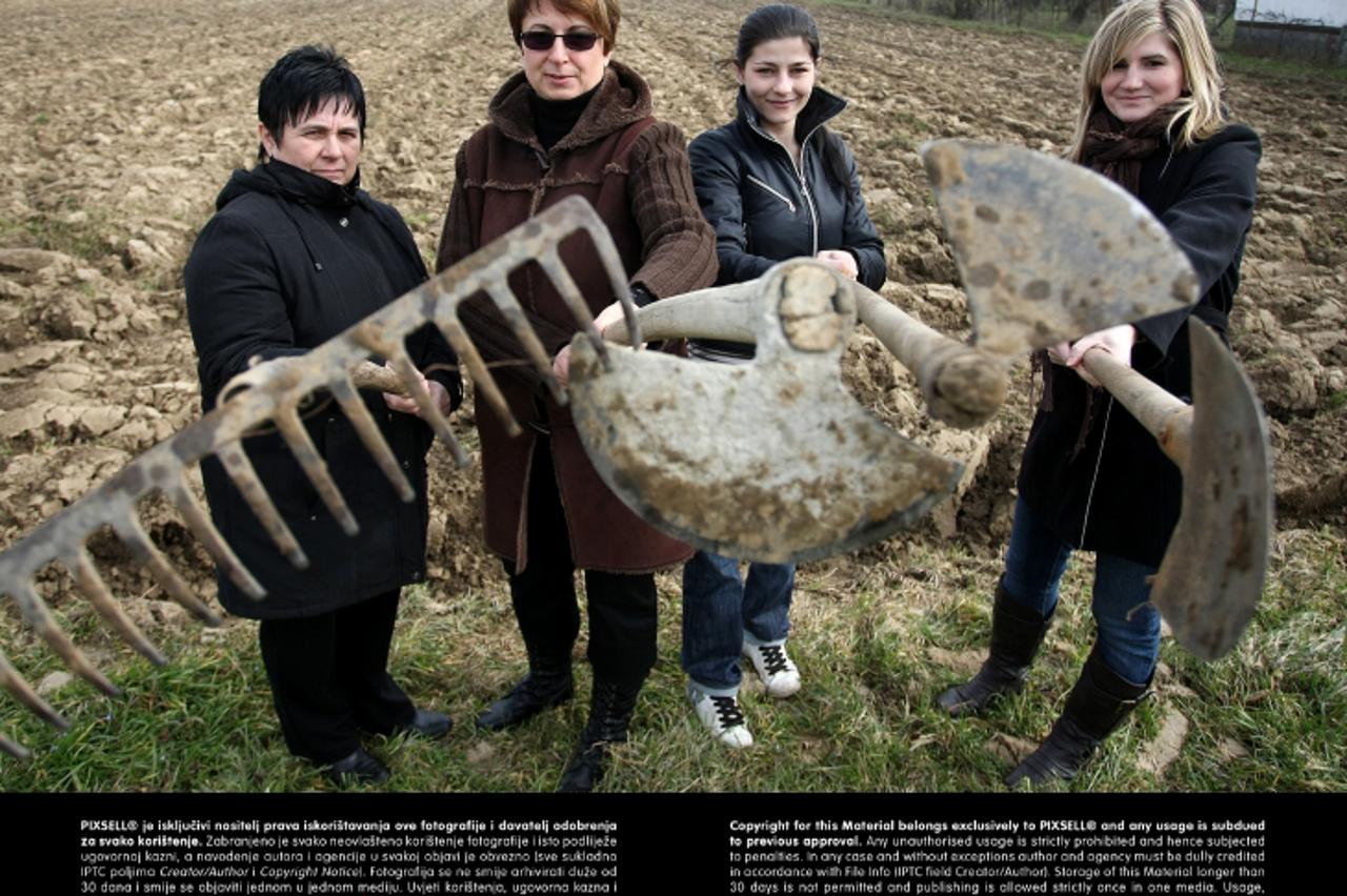 'SPECIJAL DOM I VRT 06.03.2013., Belisce - Grad Belisce pokrece akciju u kojoj ce dijeliti zemlju svojim gradjanima za sadnju vrtova kako bi gradjani imali prirodno i svjeze voce i povrce, a mogli bi 