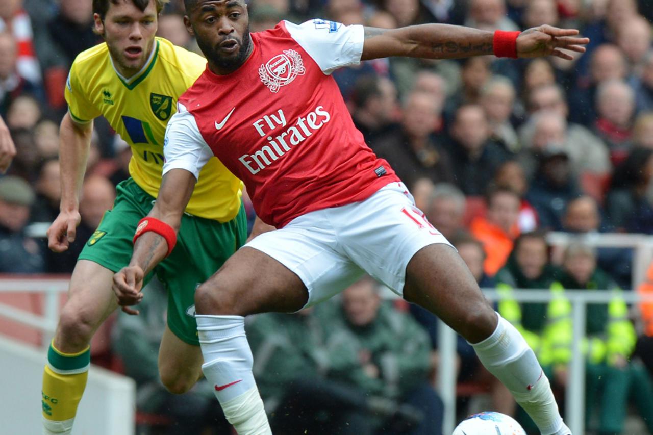 Alex Song (1)