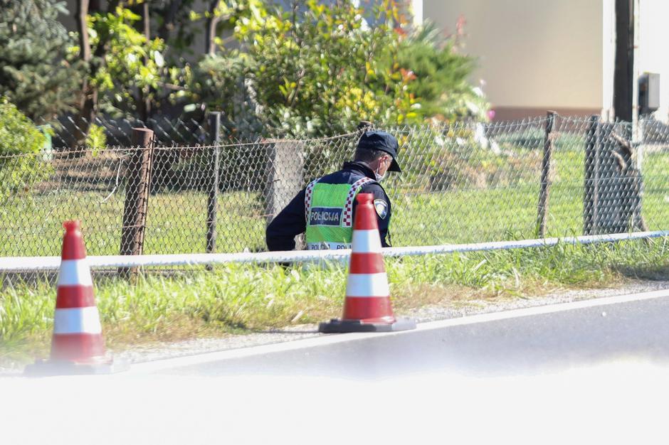 Zagreb: Očevid na mjestu prometne nesreće u Ježdovečkoj ulici