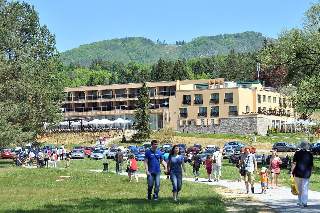 Trakoš?an: Hotel Coning u vlasništvu supruge Radimira ?a?i?a