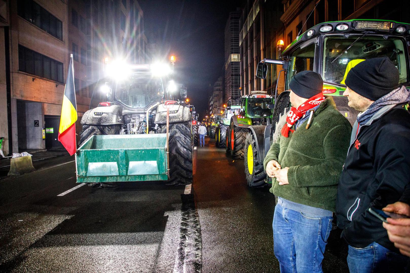 Tractors in the Rue de la Loi - Wetstraat at a protest action in the European district in Brussels, organized by general farmers union ABS on Thursday 01 February 2024. ABS (Algemeen Boerensyndicaat) take part in the farmers' protests across Europe as they demand better conditions to grow, produce and maintain a proper income. BELGA PHOTO HATIM KAGHAT Photo: HATIM KAGHAT/BELGA