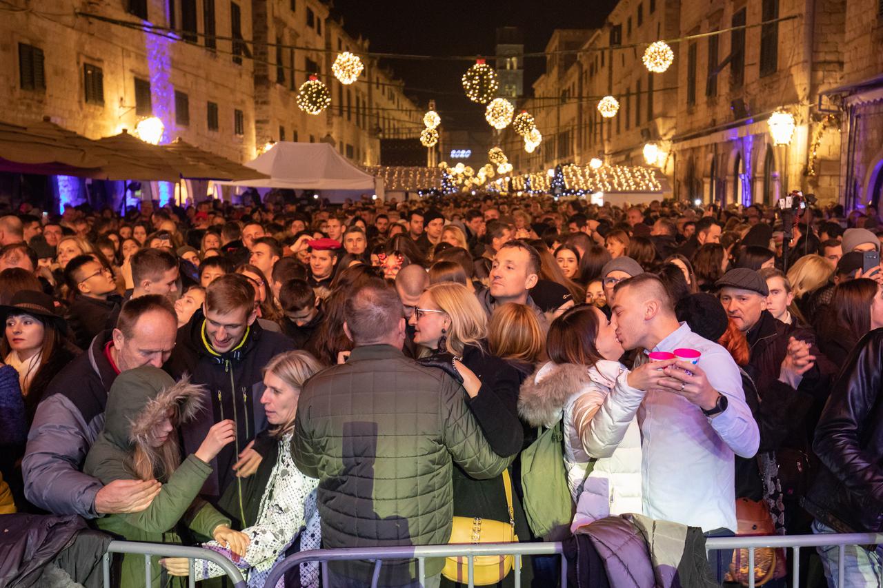 Doček Nove 2020. godine na Trgu bana Josipa Jelačića