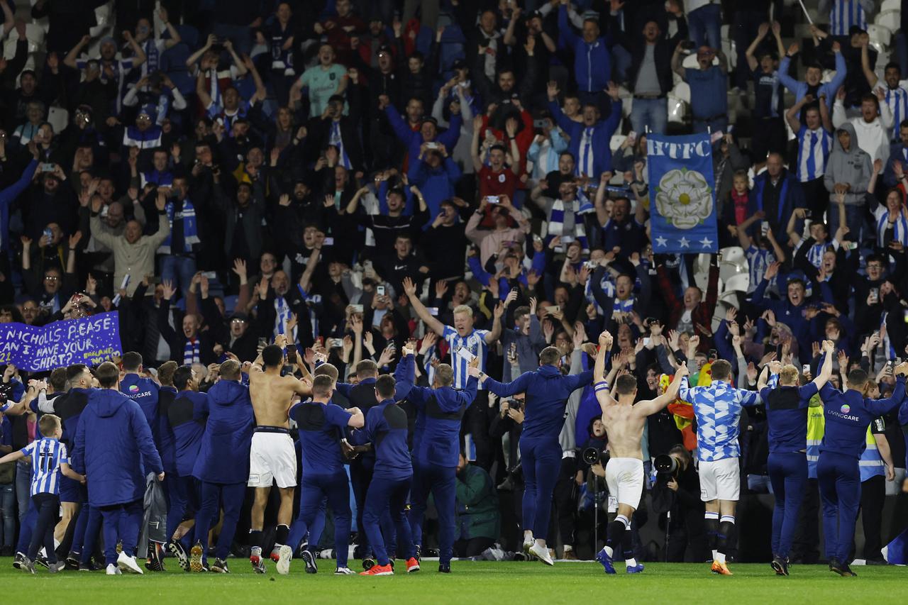 Championship - Play-Offs Second Leg - Huddersfield Town v Luton Town