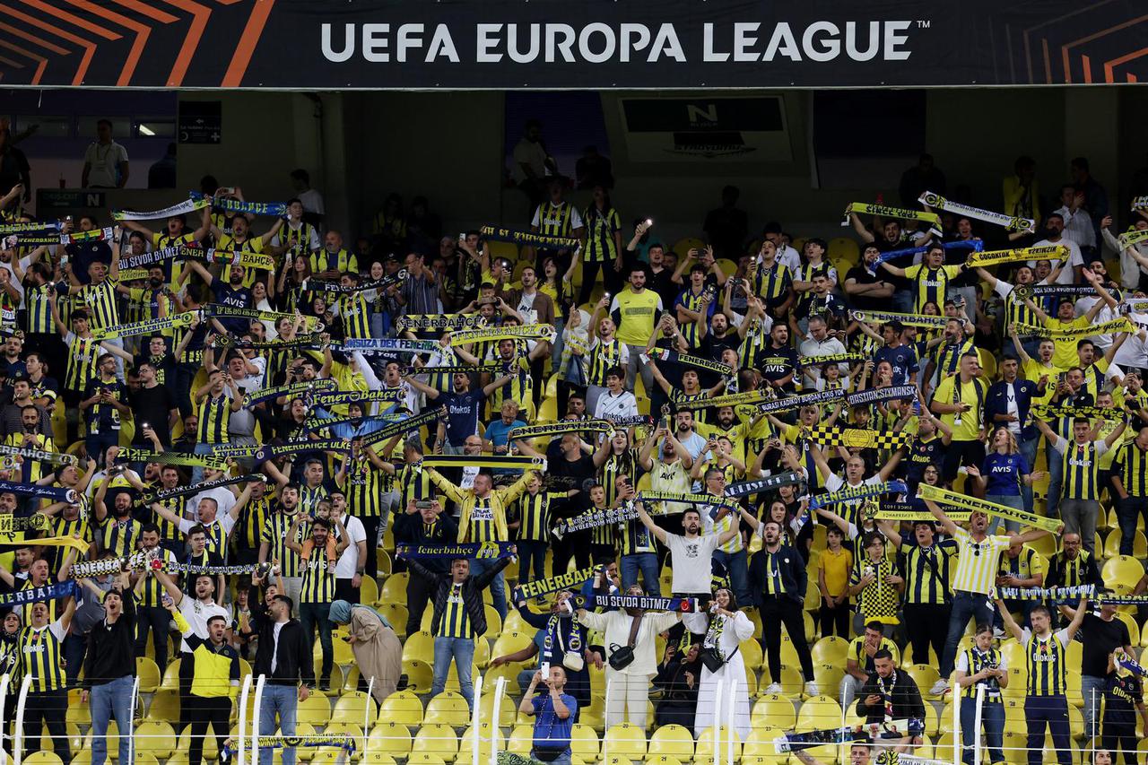 Europa League - Fenerbahce v Union Saint-Gilloise