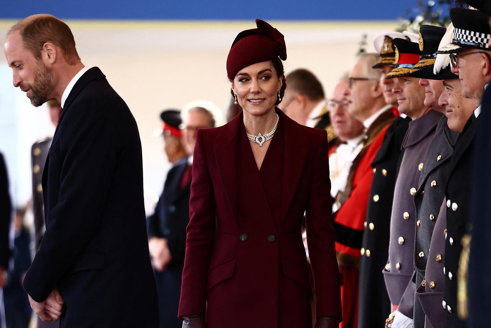 Za ovu prigodu je odabrala kaput Sarah Burton za modnu kuću Alexander McQueen i šešir Sahar Millinery. Nosila je i bisernu ogrlicu koja je pripadala pokojnoj kraljici Elizabeti II.