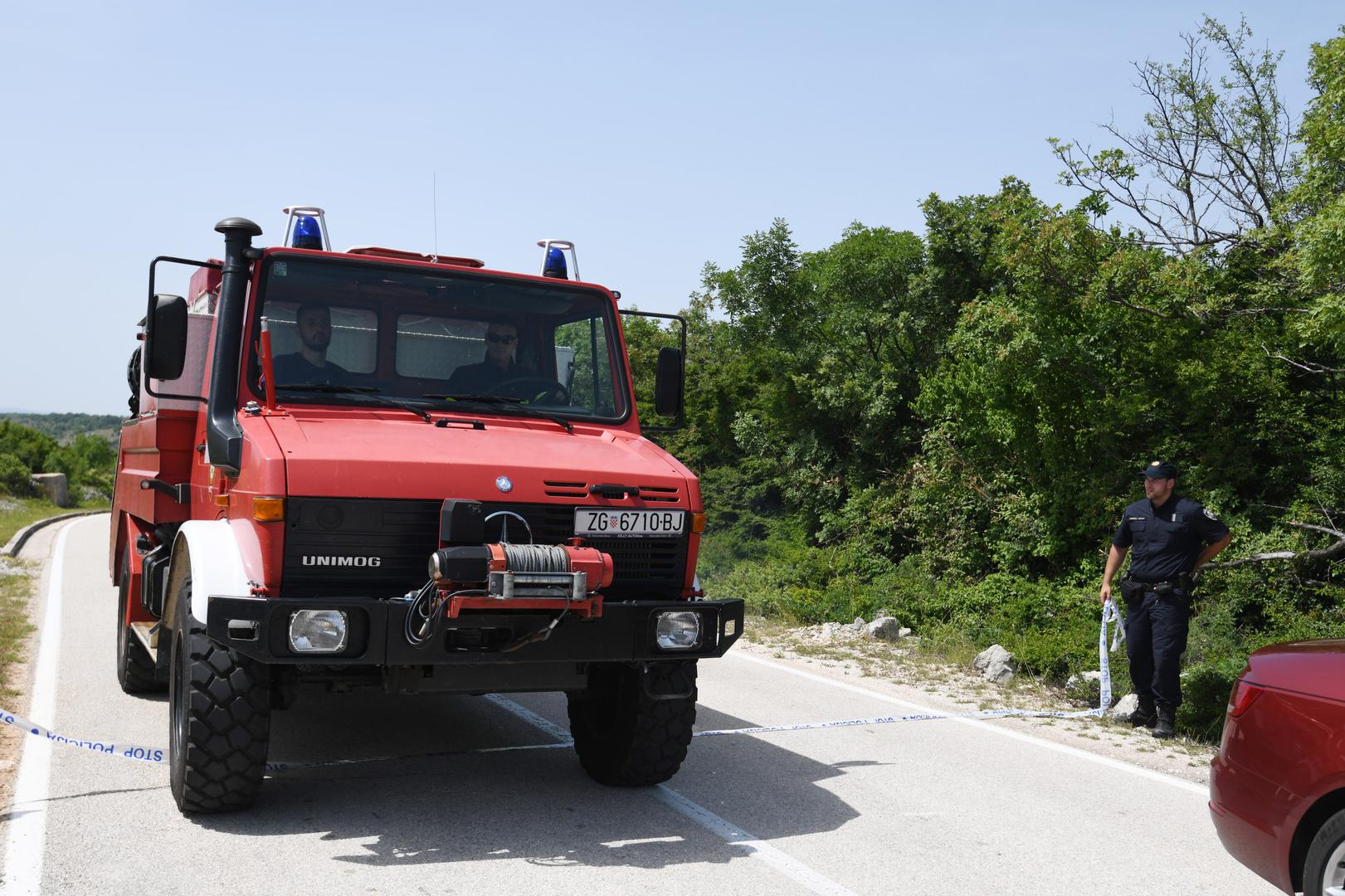 21.06.2023., Pakovo Selo - U kanjonu rijeke Cikole na podrucju Pakova Sela u Sibensko-kninskoj zupaniji srusio se helikopter madjarskih oruzanih snaga koji se u Hrvatskoj nalazi na obuci. Photo: Hrvoje Jelavic/PIXSELL