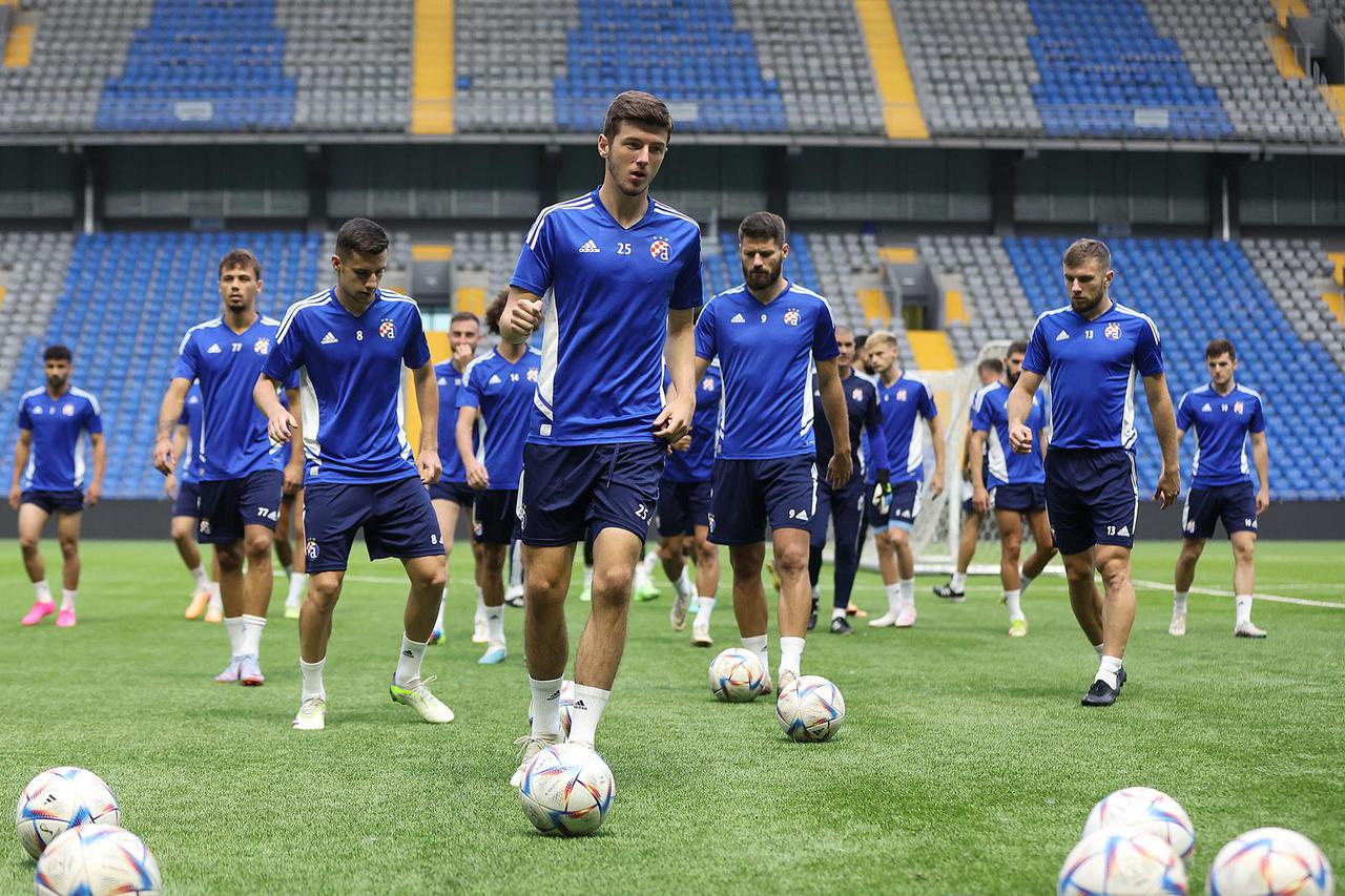 Astana: Trening nogometaša GNK Dinamo uoči utakmice UEFA Lige prvaka protiv Astane