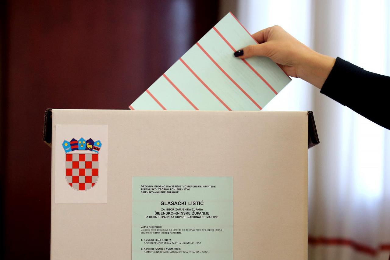 Knin: Građani biraju šibensko-kninskog do župana iz redova srpske nacionalne manjine