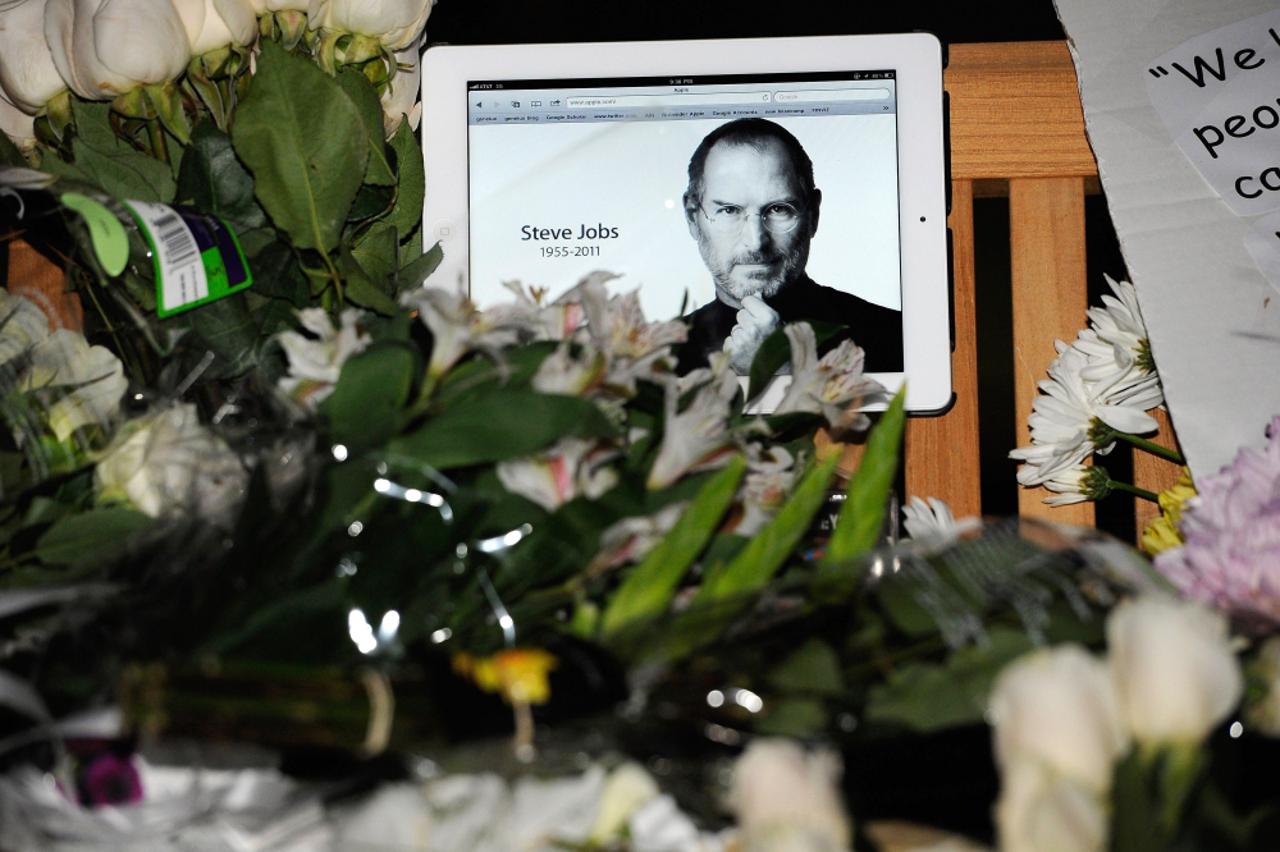 Steve Jobs (1)