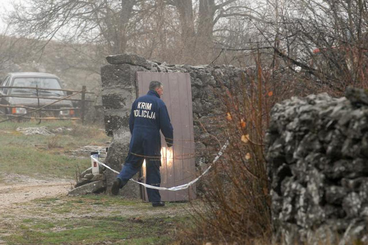 požar kuće, očevid (1)