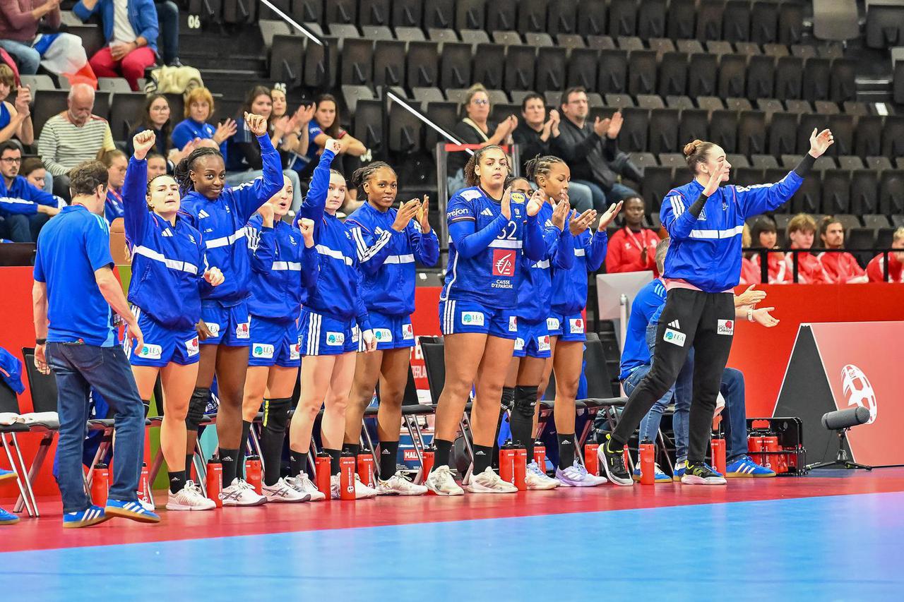 SUI, EHF Frauen Euro 2024, Portugal vs Frankreich