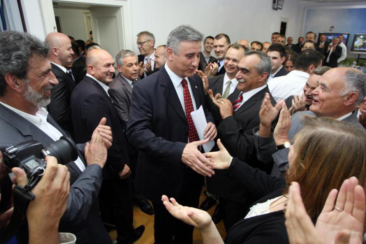 HDZ Karamarko (1)