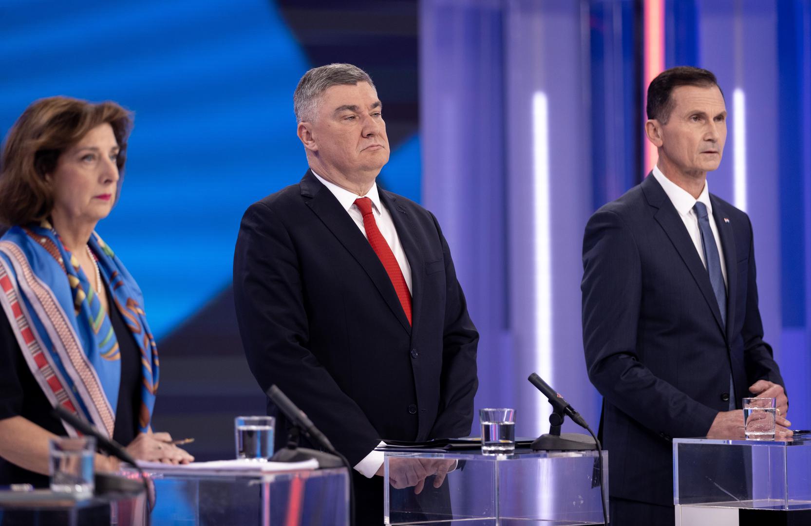 Zagreb, 23.12.2024. - Sučeljavanje predsjedničkih kandidata uoči predsjedničkih izbora na HRT-u. Na slici Branka Lozo, Zoran Milanović, Dragan Primorac.foto HINA/ POOL/ Damir SENČAR/ ds Photo: HINA/POOL/Damir Sencar/PIXSELL