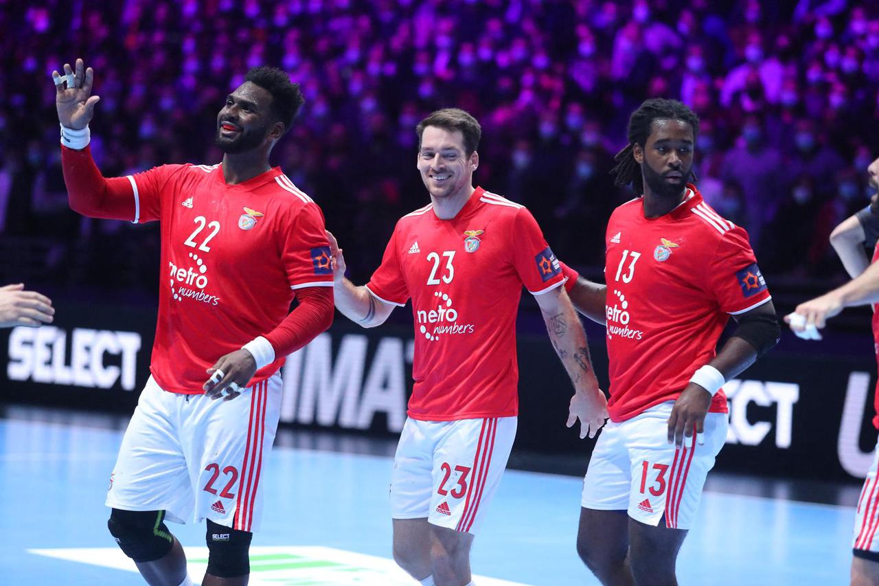 Handball Match d'EHF Europa Ligue "Nantes - Benfica (33-33)" à l'XXL Arena de Nantes