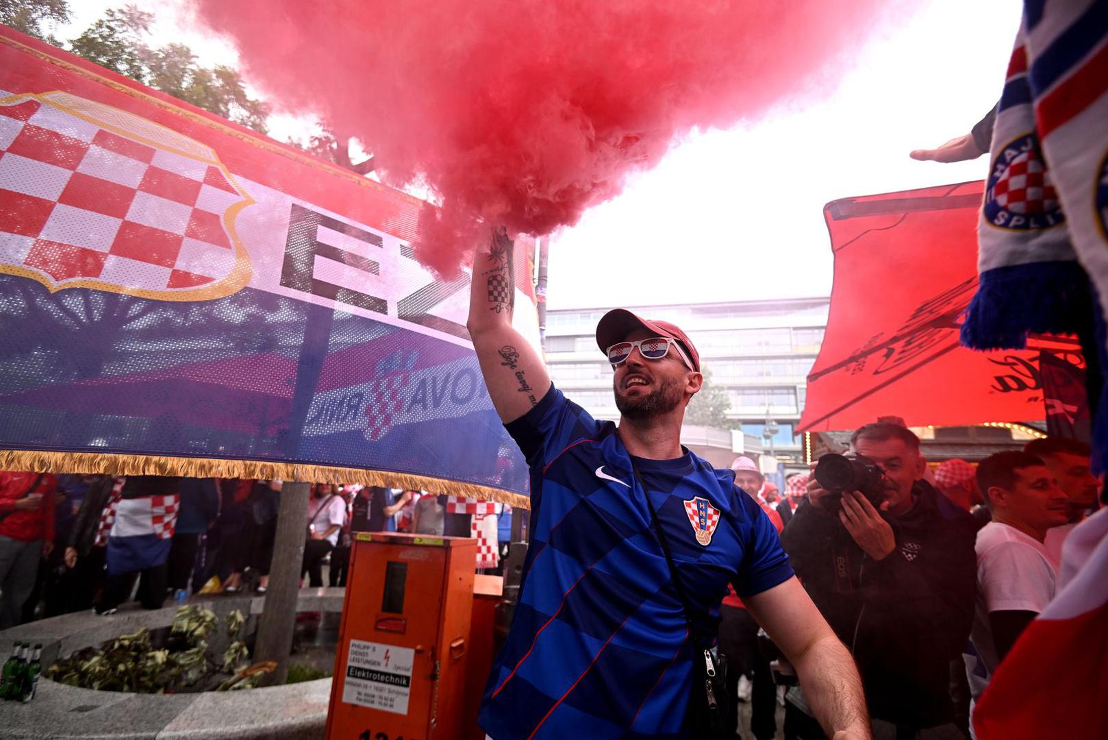 15.06.2024., Berlin, Njemacka - Navijaci u gradu prije prve utakmice na europskom prvenstvu, spanjolska hrvatska.  Photo: Marko Lukunic/PIXSELL