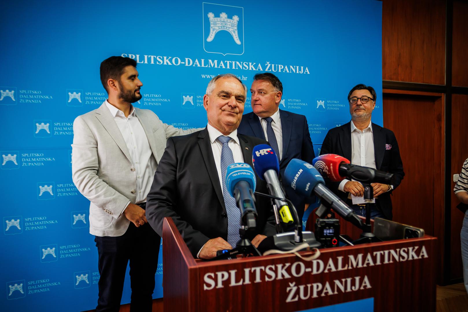 21.05.2024., Split - Zupan Blazenko Boban sa svojim timom predstavio je Web Portal “Pravo Misto” na kojem ce se moc pronac sve informacije o projektima Zupanije i potporama koje zupanija pruza. Photo: Zvonimir Barisin/PIXSELL