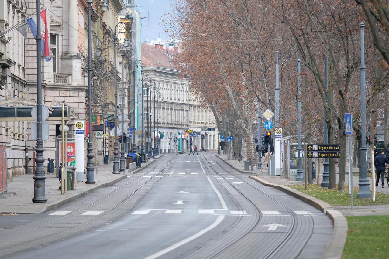 Zagreb: Božićna atmosfera u centru grada