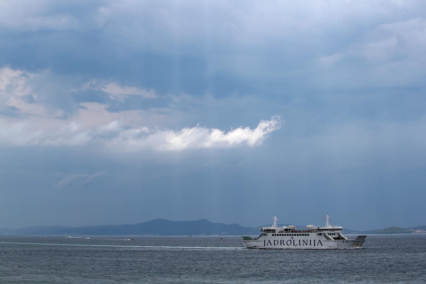 22.07.2024., Zadar - Nakon suncanog i sparnog jutra prema Zadru je krenulo nevrijeme Photo: Sime Zelic/PIXSELL