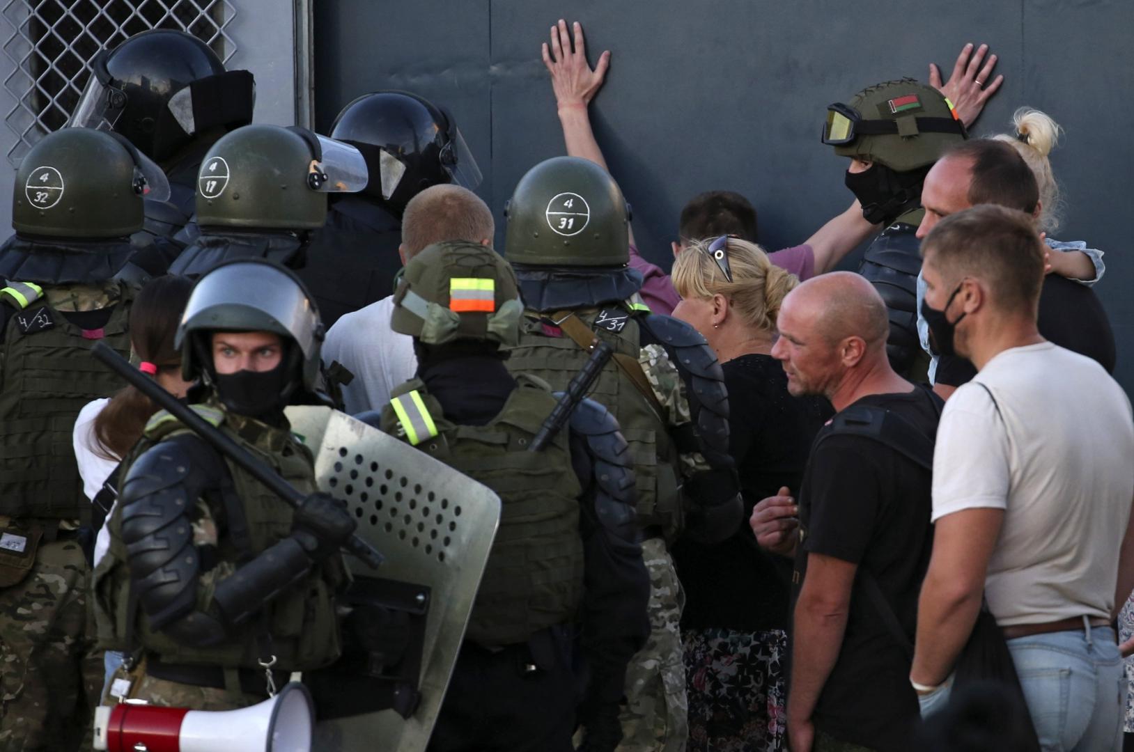 MINSK, BELARUS - AUGUST 11, 2020: Belarusian law enforcement officers detain participants in a protest against the results of the 2020 Belarusian presidential election. Mass protests erupted in major cities across Belarus in the evening of August 9. Natalia Fedosenko/TASS Photo via Newscom Newscom/PIXSELL