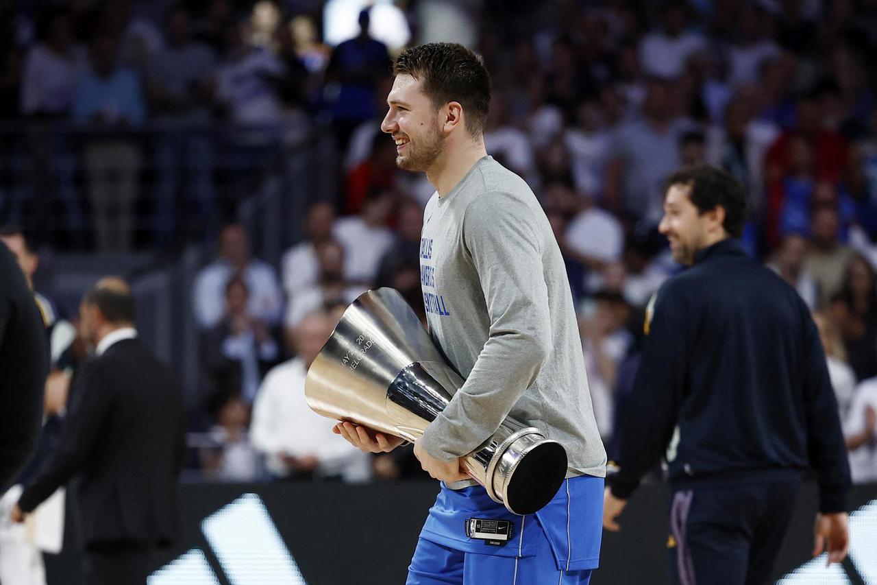 International Friendly - Real Madrid v Dallas Mavericks