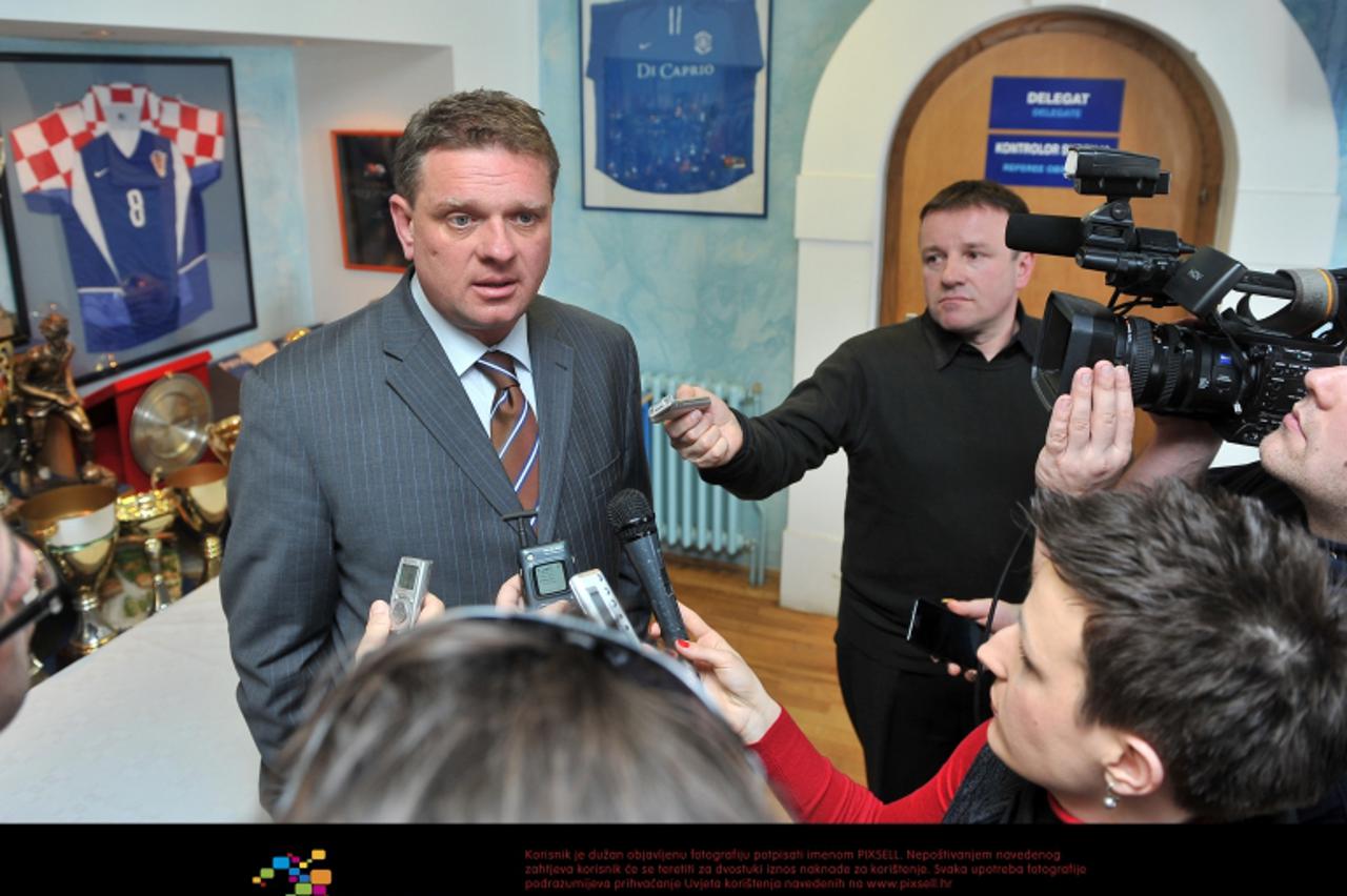 '29.02.2012., Stadio varteks, Varazdin -  Boris Solomun novi je predsjednik nogometnog kluba Varazdin. Vec danas krece u akciju spasavanja kluba jer su mu ostala 3 dana do utakmice s Istrom Photo: Mar