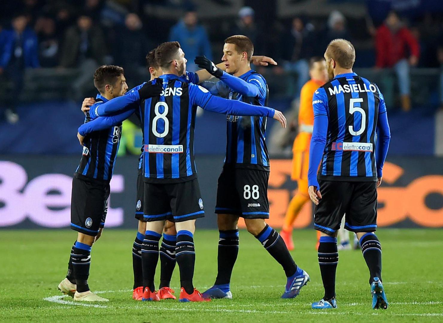 Inter atalanta. Форма Аталанты и Интера похожи.