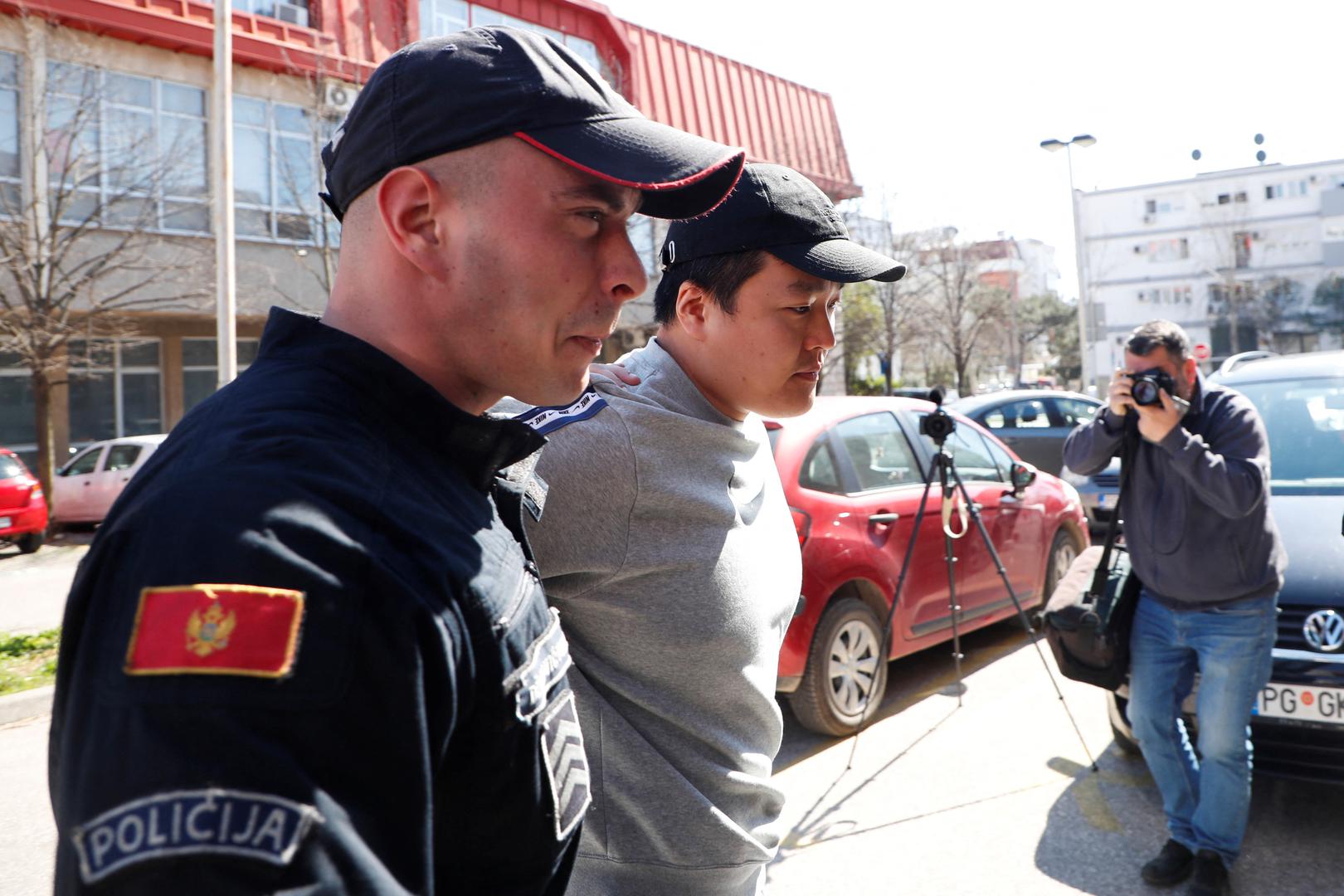 Do Kwon, the cryptocurrency entrepreneur, who created the failed Terra (UST) stablecoin, is taken to court in Podgorica, Montenegro, March 24, 2023. REUTERS/Stevo Vasiljevic MONTENEGRO OUT. NO COMMERCIAL OR EDITORIAL SALES IN MONTENEGRO Photo: STEVO VASILJEVIC/REUTERS