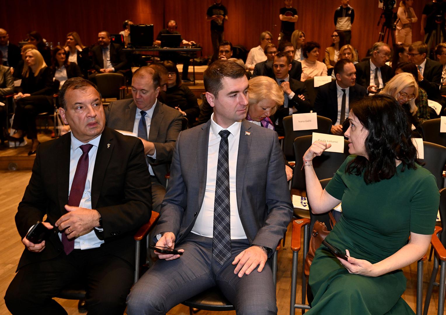 22.05.2023., Zagreb - U koncertnoj dvorani Vatroslav Lisinski predsjednik Vlade Andrej Plenkovic otvorio je konferenciju Ulazak Hrvatske u Europski stabilizacijski mehanizam kao 20. clanica. Vili Beros Photo: Marko Lukunic/PIXSELL