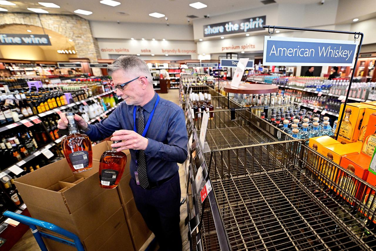 B.C. liquor stores remove U.S. alcohol in tariff retaliation