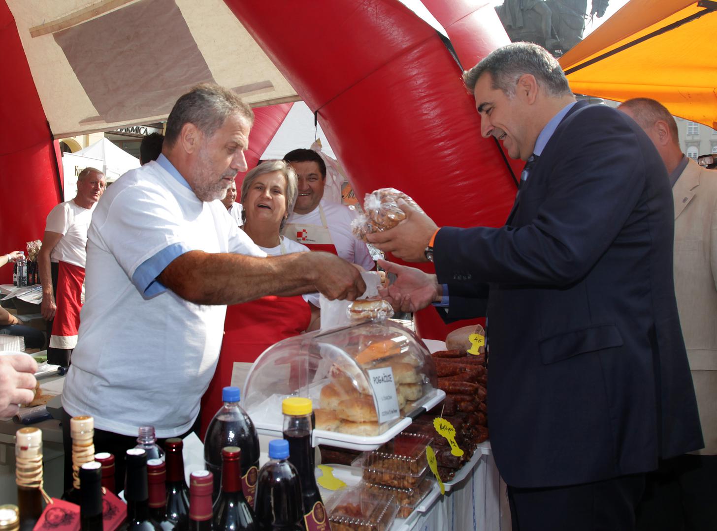 Nadan Vidošević i Milan Bandić.