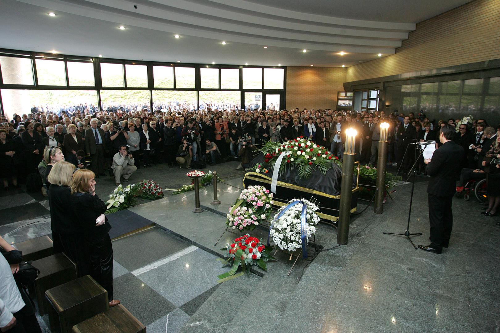 09.05.2007.,Zagreb - Krematorij.Sprovod Djordje Novkovica.Boris Novkovic rPhoto: Sanjin Strukic/PIXSELL