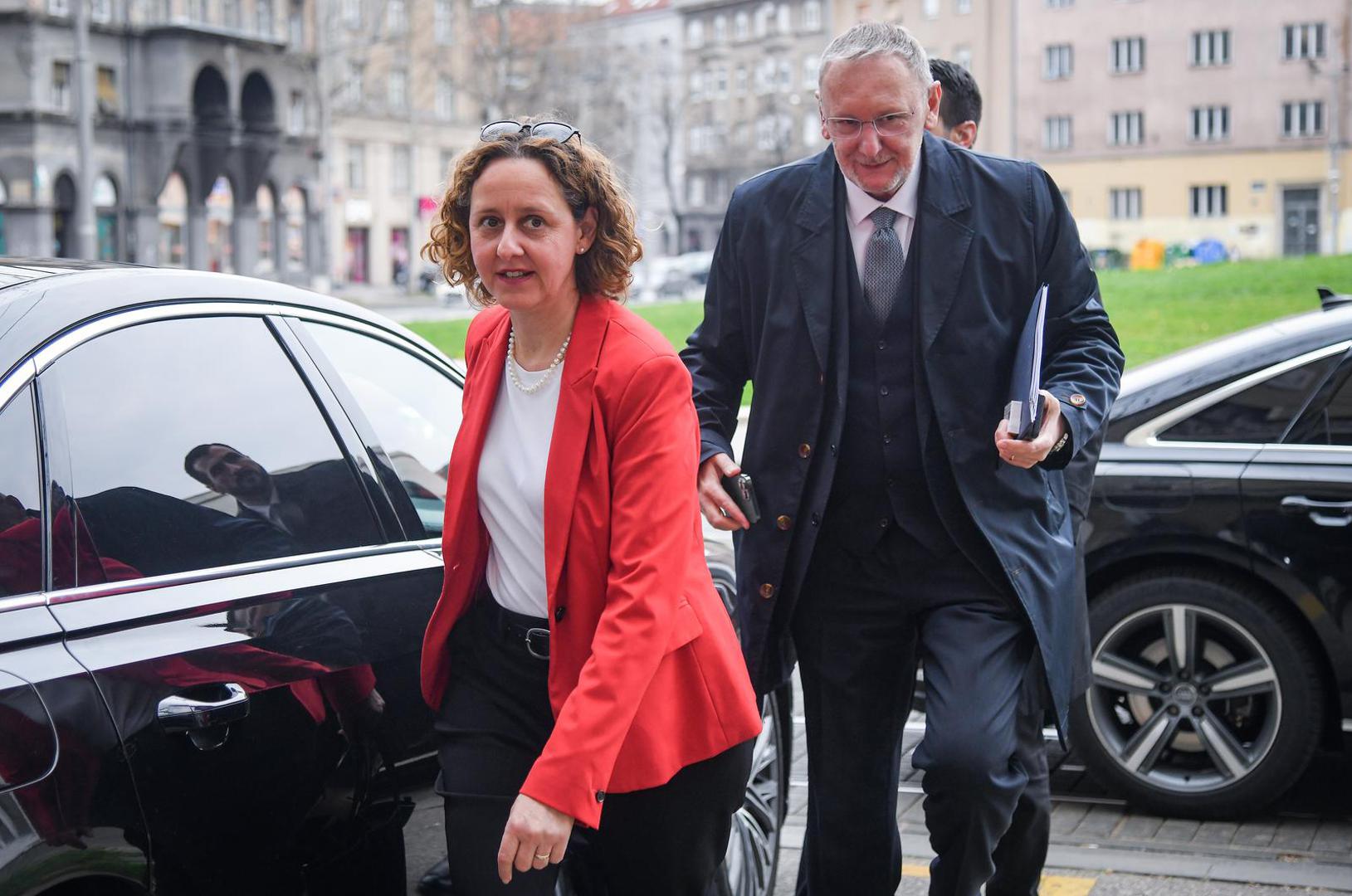 20.03.2023., Zagreb - Dolazak na sjednicu sireg Predsjednistva HDZ-a. Nina Obuljen Korzinek i Davor Bozinovic Photo: Josip Regovic/PIXSELL