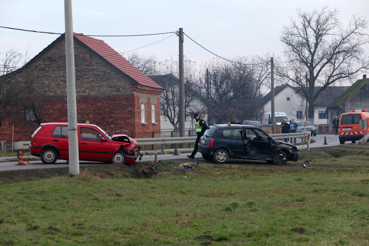 Sisak: Muškarac poginuo u prometnoj nesreći