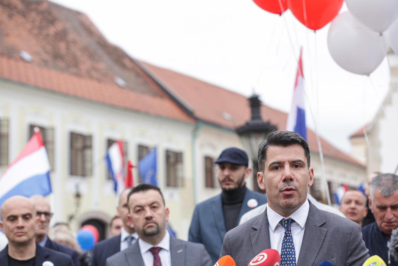 26.03.2024., Zagreb - Predaja Drzavnom izbornom povjerenstvu prijedloga lista i kandidata za parlamentarne izbore - Most, Hrvatski suverenisti, Nezavisna lista mladih i Hrvatske konzervativne stranke. Photo: Luka Stanzl/PIXSELL