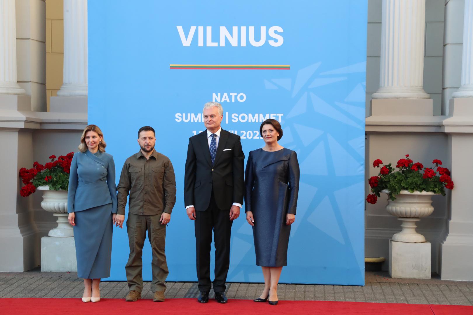 Ukrainian President Volodymyr Zelensky and his wife Olena Zelenska are received by Lithuania President Gitanas Nauseda and his wife Diana Nausediene for the dinner at a head of states summit of the NATO (North Atlantic Treaty Organization) military alliance, Tuesday 11 July 2023, in Vilnius.
 BELGA PHOTO POOL NICOLAS MAETERLINCK Photo: NICOLAS MAETERLINCK/BELGA