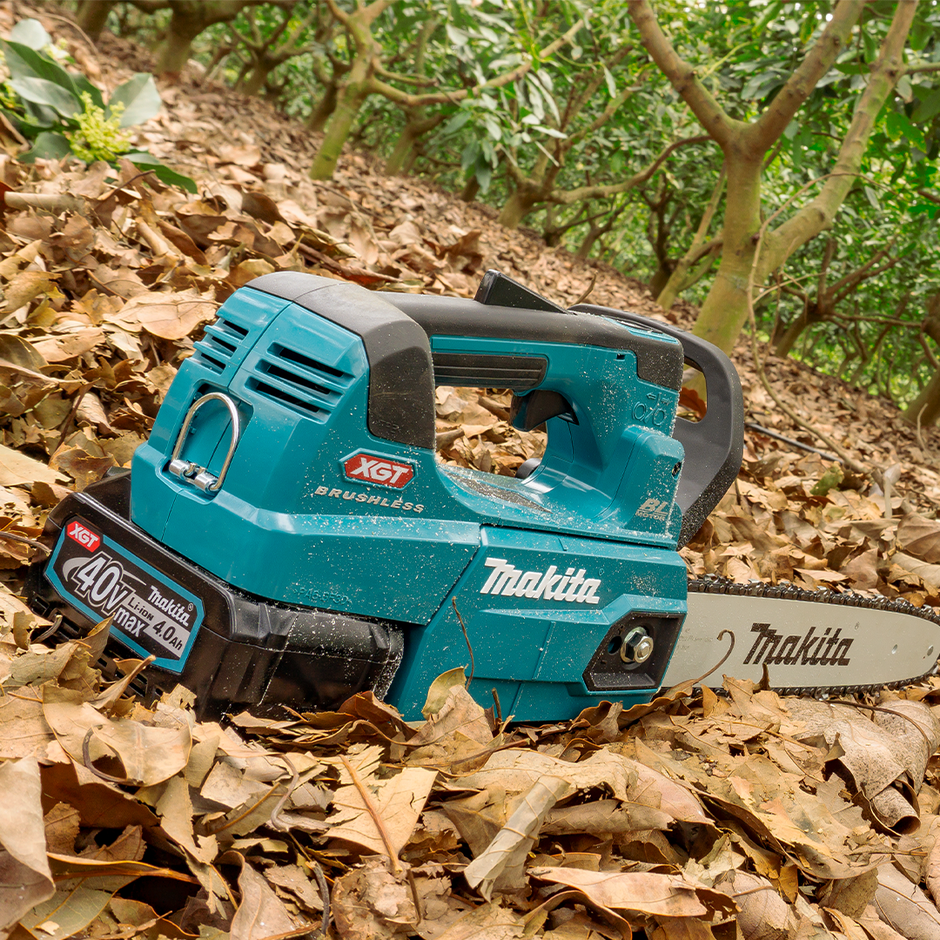 Makita UC004G