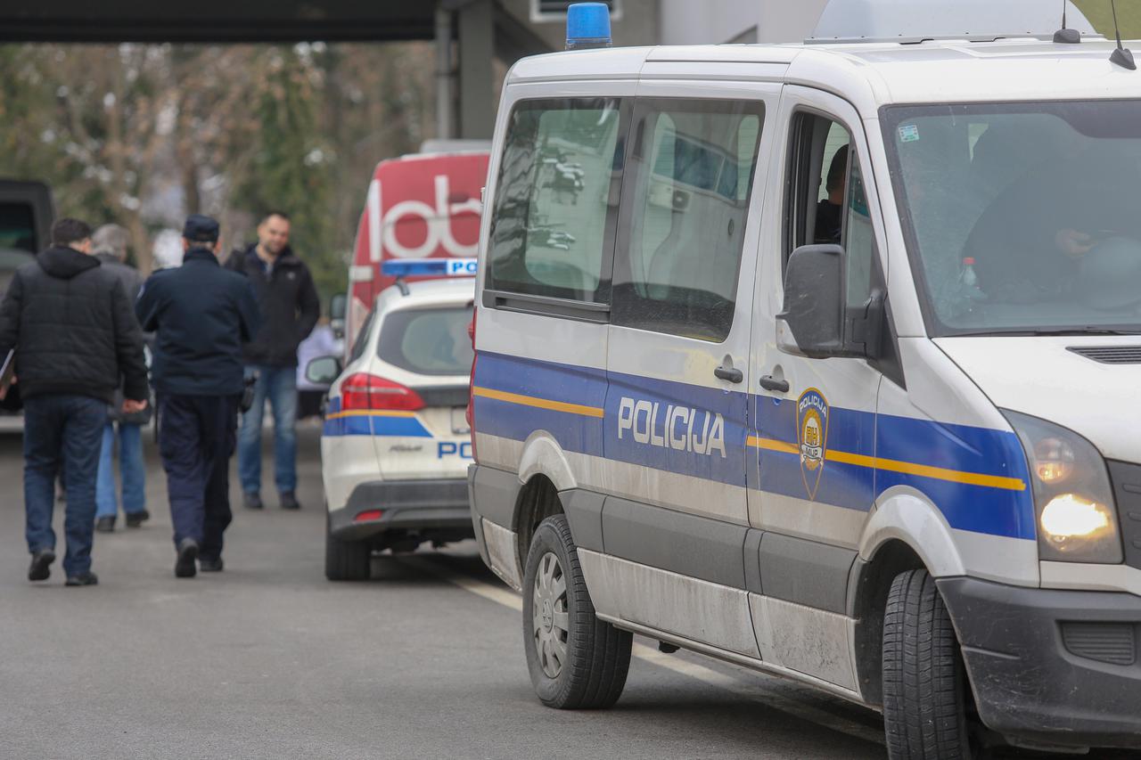 Policijska intervencija u bolnici Jordanovac nakon dojave o neredu i napadu na osoblje